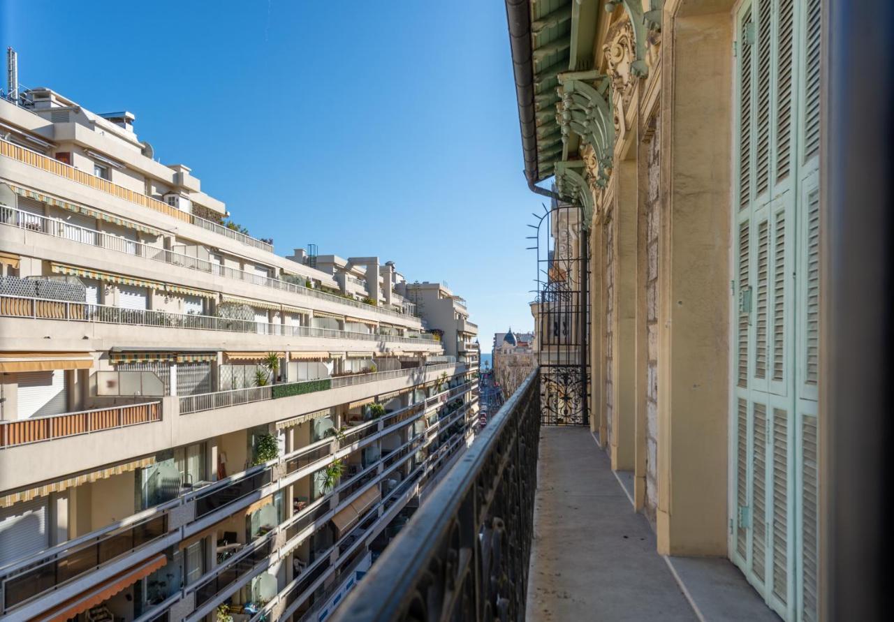 Sunny And Modern Baquis Flat Apartment Nisa Exterior foto
